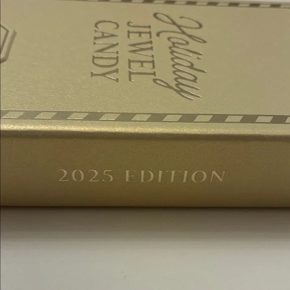 Bomb party Jewel Candy 2025 necklace - Picture 6 of 6